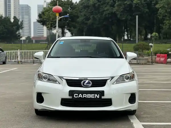 Lexus CT 2013