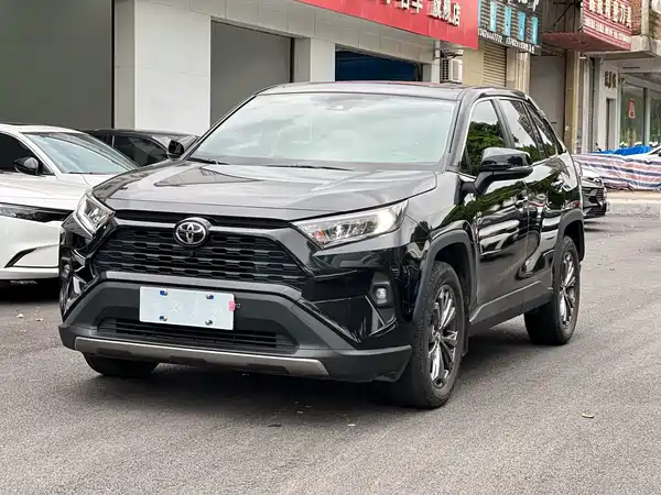 Toyota RAV4 2023