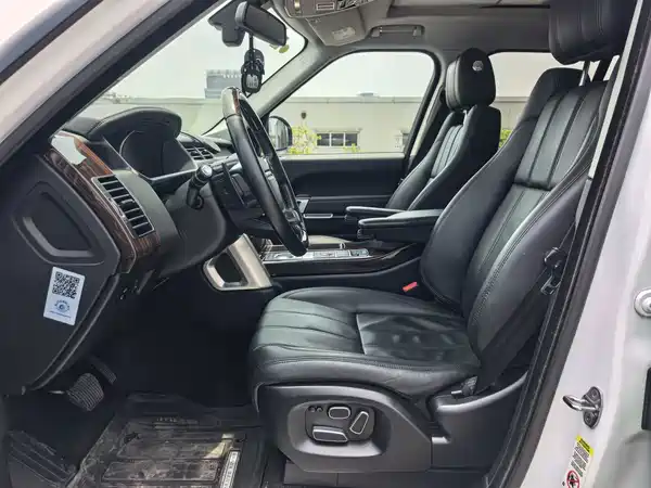 Land Rover Range Rover 2014