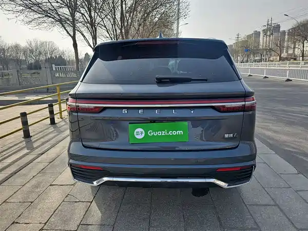 Geely Xingyue L 2024