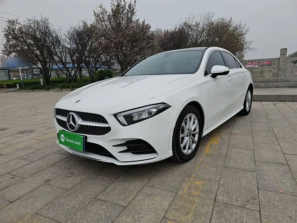 Mercedes-Benz A-Class 2021 — фото 2