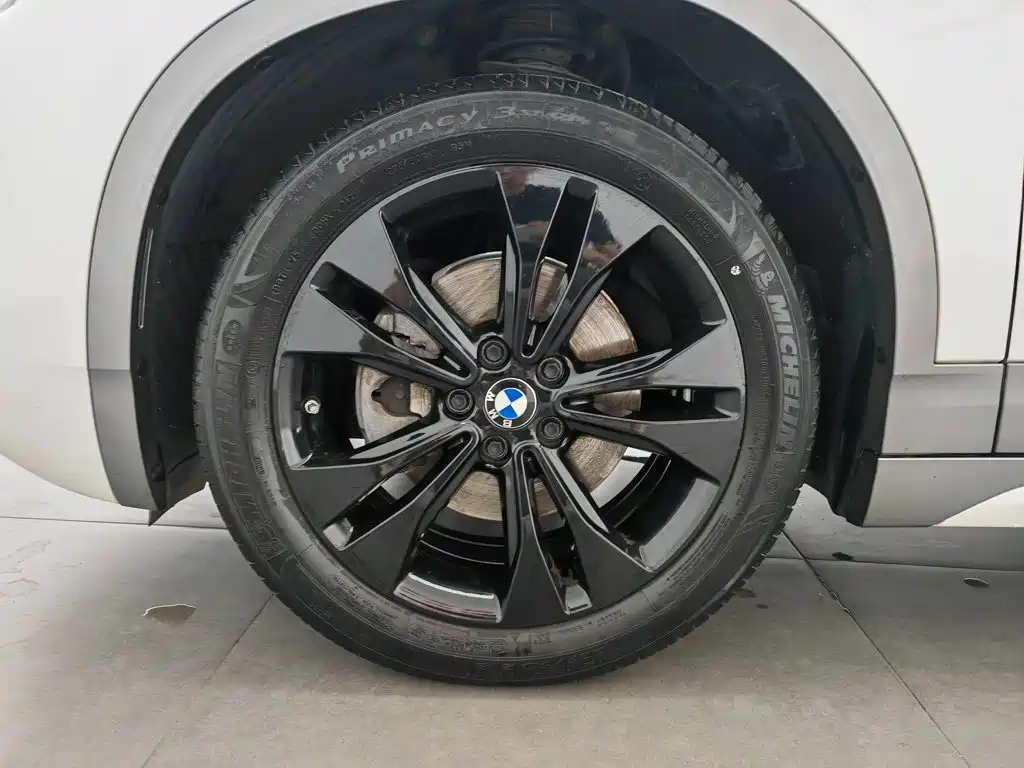 BMW X2 2021 — фото 17