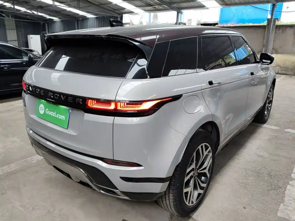 Land Rover Evoque 2021 — фото 7