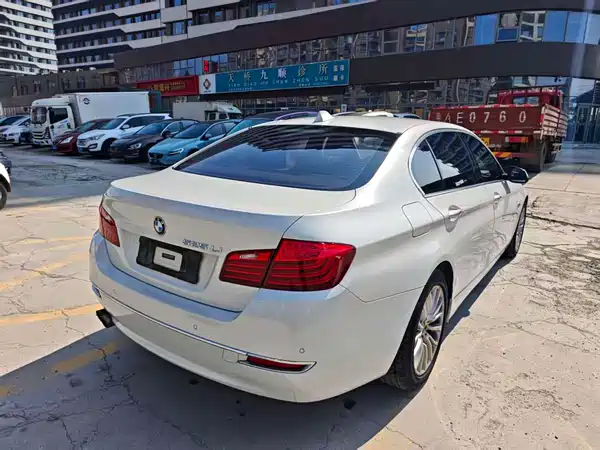 BMW 5 Series 2017