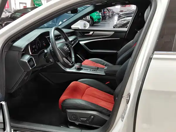 Audi A6L 2020