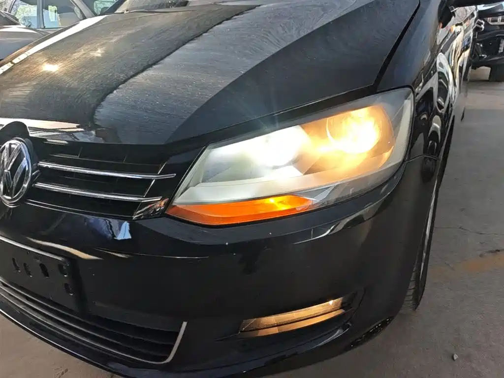 Volkswagen Sharan 2019 — фото 24