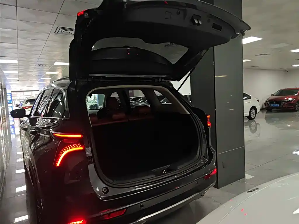 Changan CS75 PLUS 2021 — фото 19
