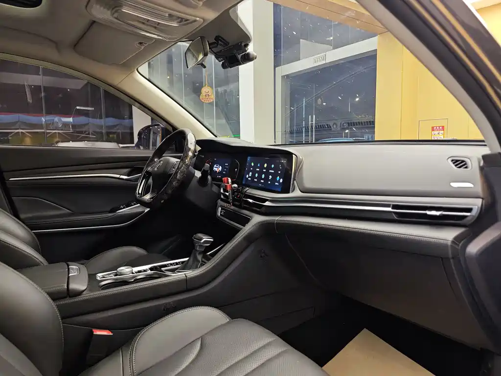 Changan CS75 PLUS 2021 — фото 33