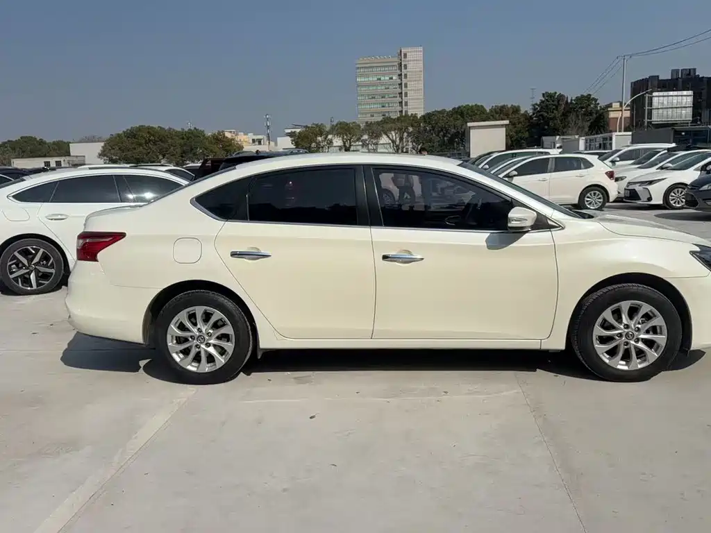 Nissan Sylphy 2016 — фото 9
