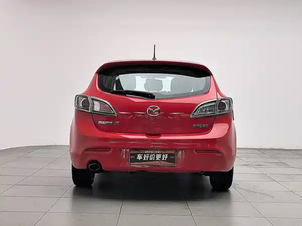 Mazda 3 Xingcheng 2012
