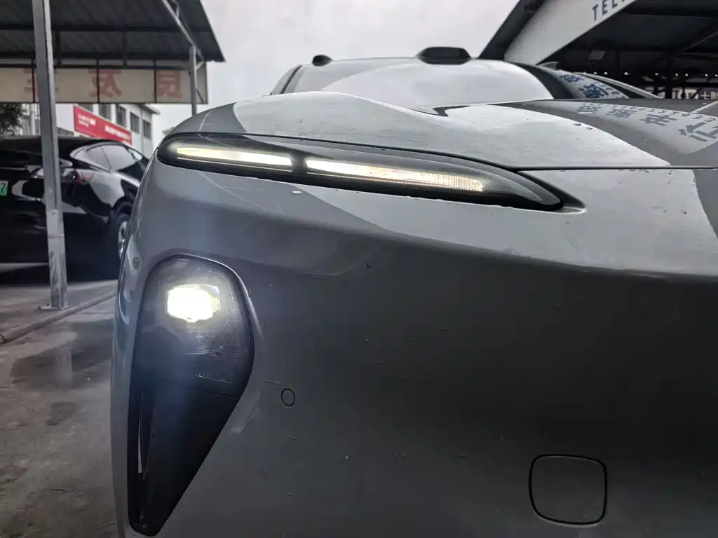 NIO ET5T 2024