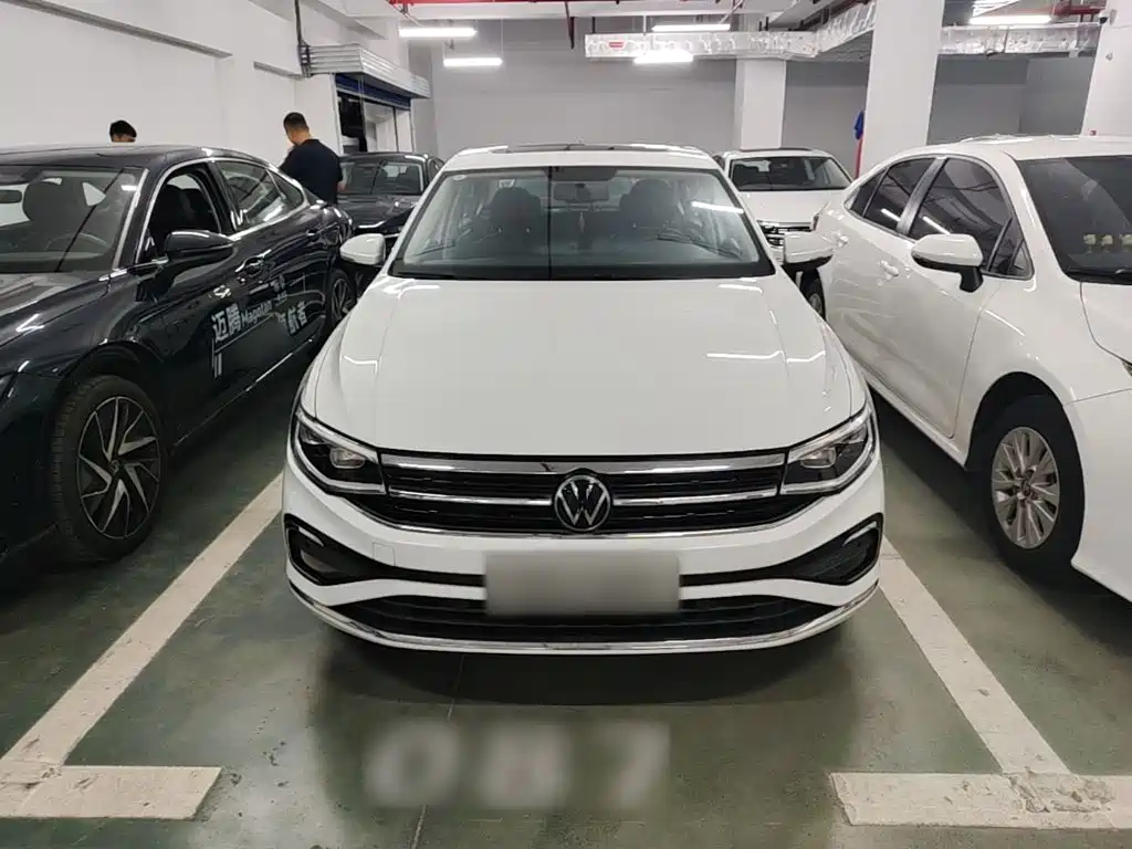 Volkswagen Bora 2024