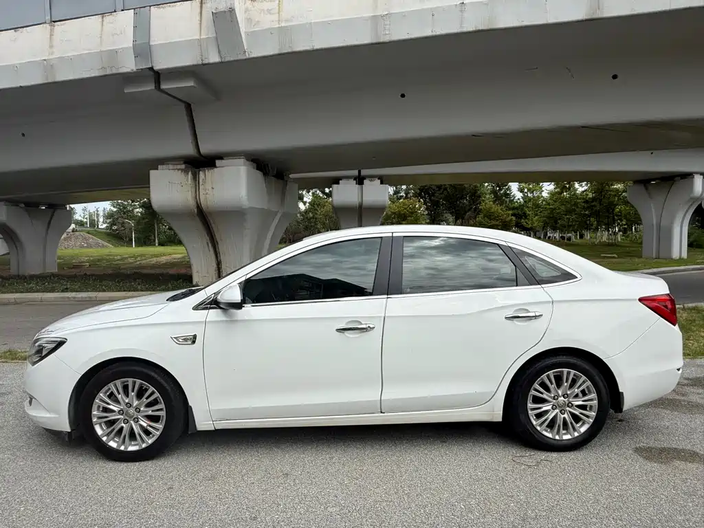 Buick Excelle 2015