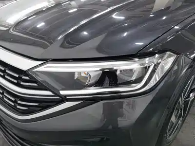 Volkswagen Sagitar 2022