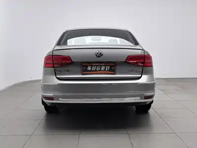 Volkswagen Sagitar 2019