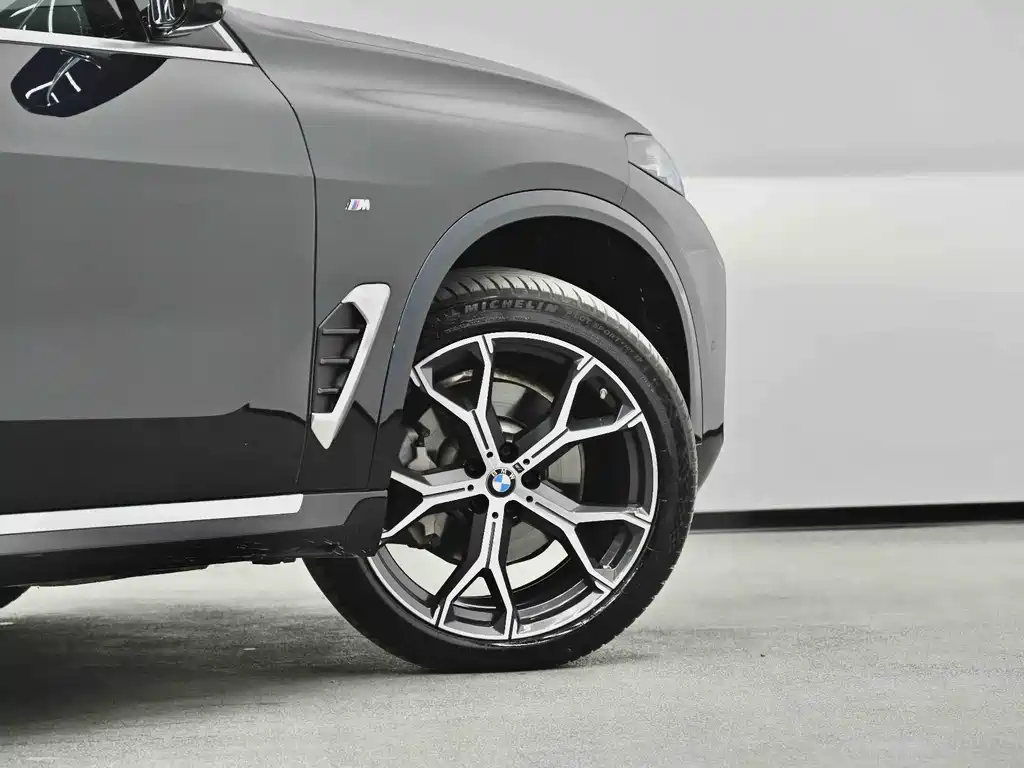 BMW X5 2024 — фото 32