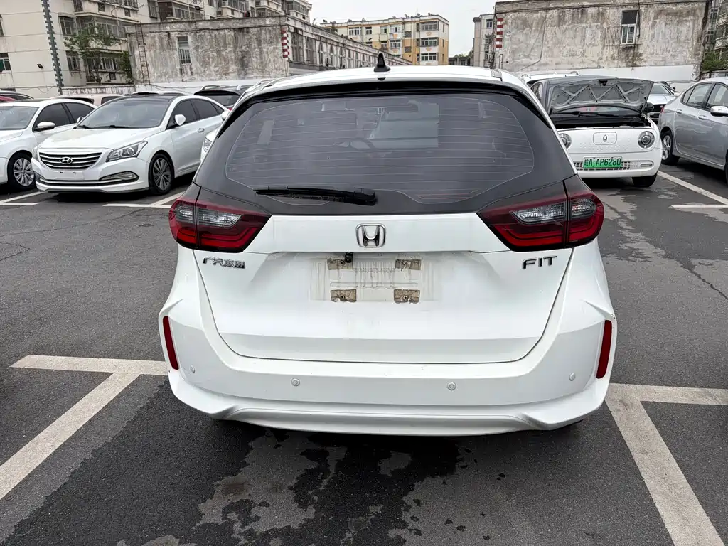 Honda Fit 2022 — фото 5