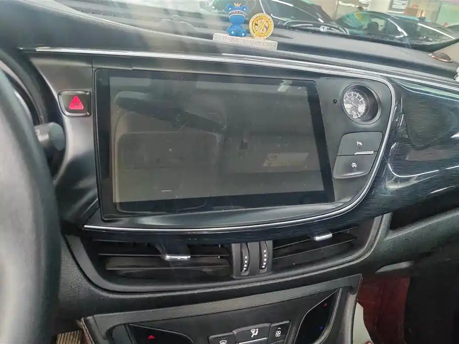 Buick Envision Plus 2015 — фото 13