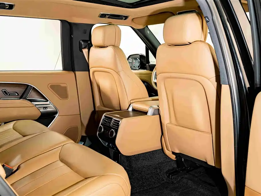 Land Rover Range Rover 2025 — фото 23
