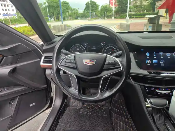 Cadillac CT6 2017