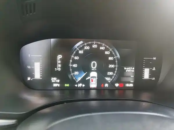 Volvo XC60 2019