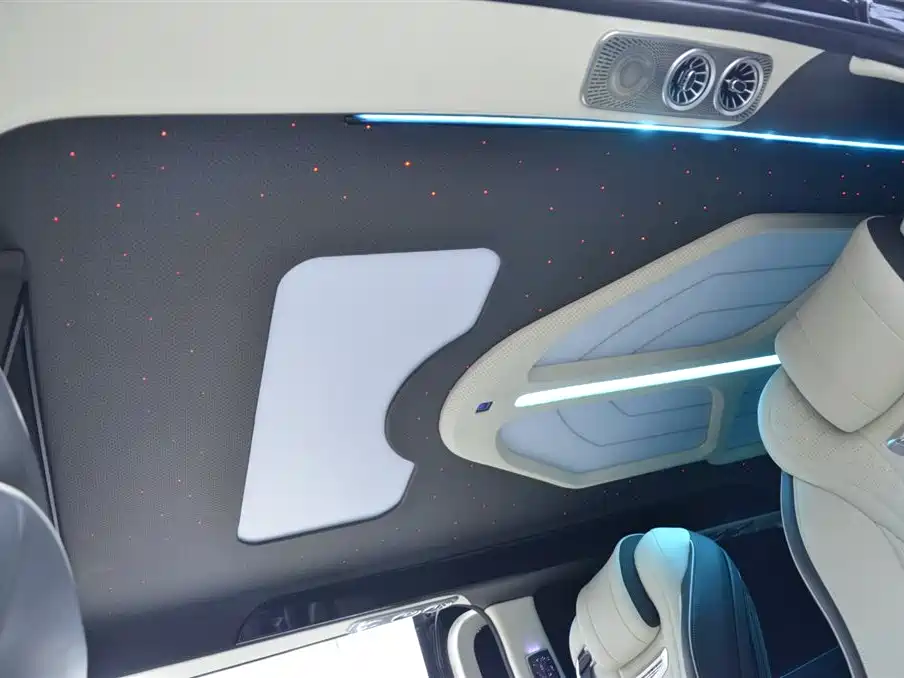 Mercedes-Benz Vito 2024 — фото 10