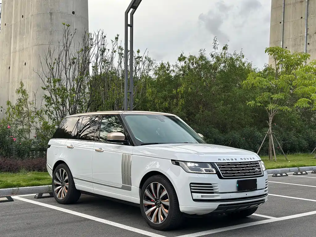 Land Rover Range Rover 2022 — фото 3