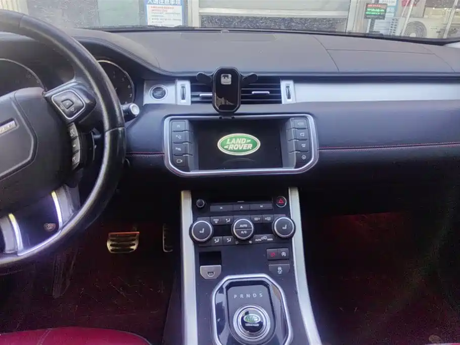Land Rover Evoque 2016 — фото 13