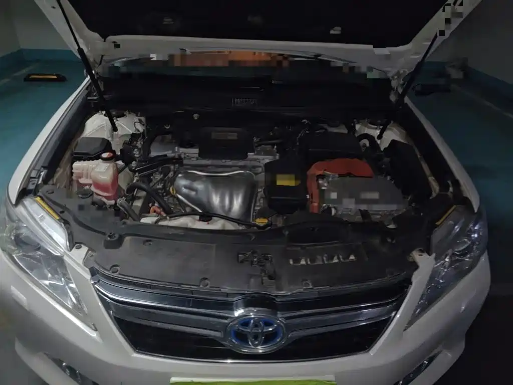 Toyota Camry 2014 — фото 11