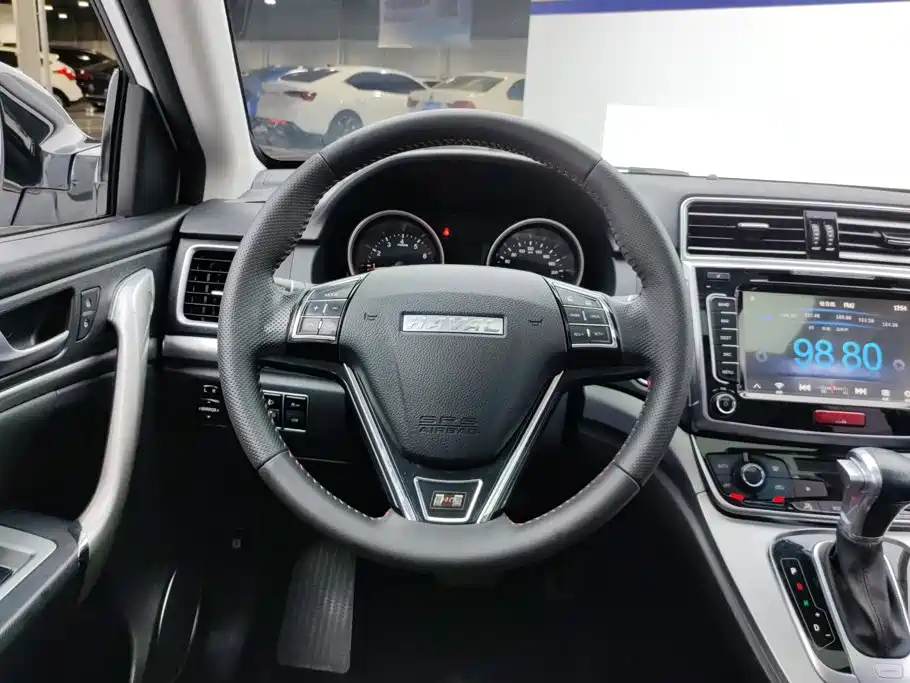 Haval H6 2017 — фото 15