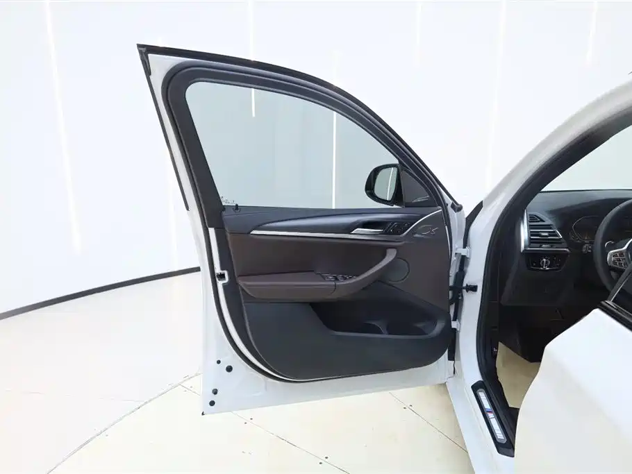 BMW X3 2023 — фото 16