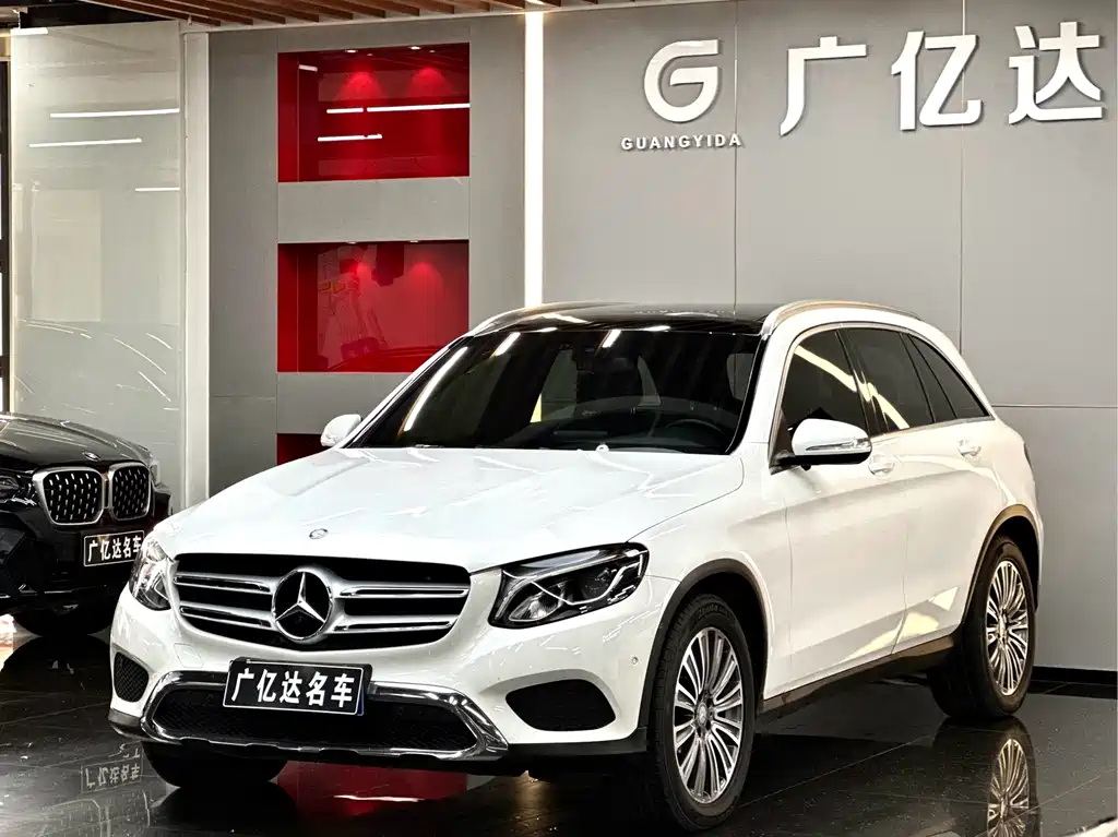 Mercedes-Benz GLC 2016 — фото 1