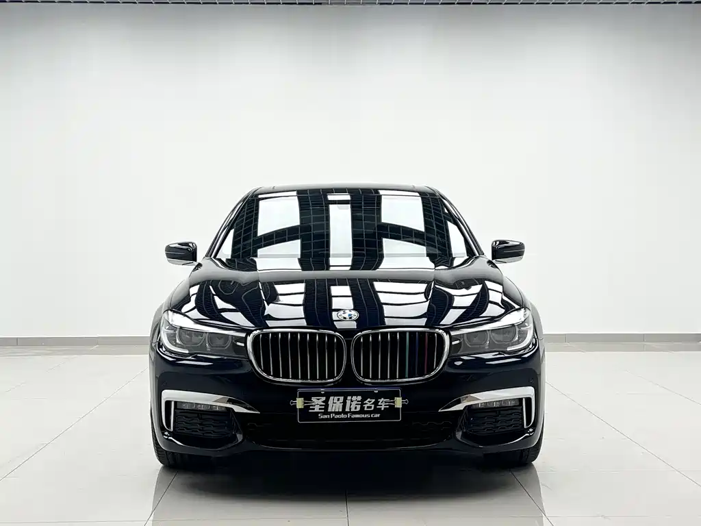 BMW 7 Series 2018 — фото 2