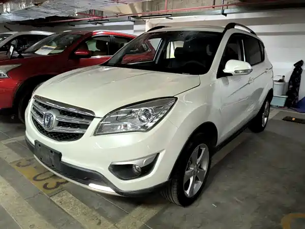 Changan CS35 2015