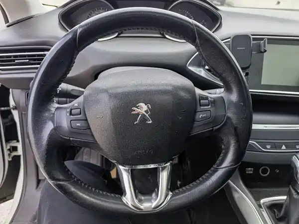 Peugeot 308S 2015