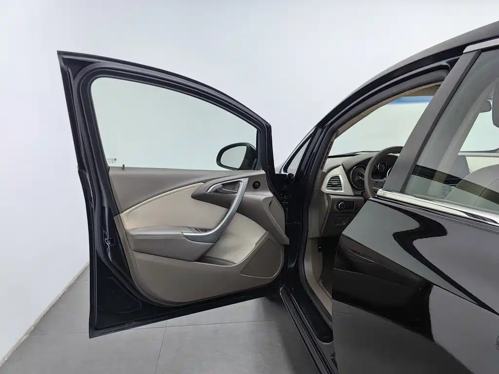 Buick Excelle GT 2015 — фото 8