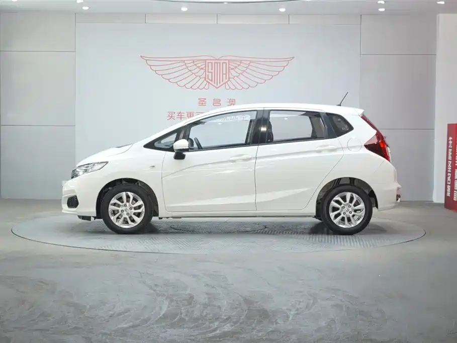 Honda Fit 2020 — фото 2