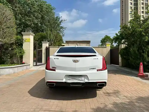 Cadillac XTS 2018