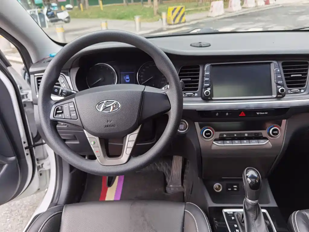 Hyundai Mistra 2017 — фото 10