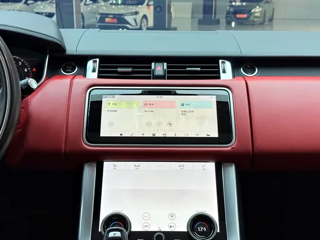 Land Rover Range Rover Sport 2021 — фото 12