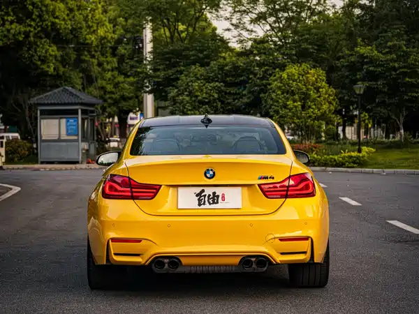 BMW M4 2017