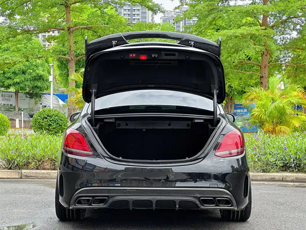 Mercedes-Benz C-Class AMG 2020 — фото 28