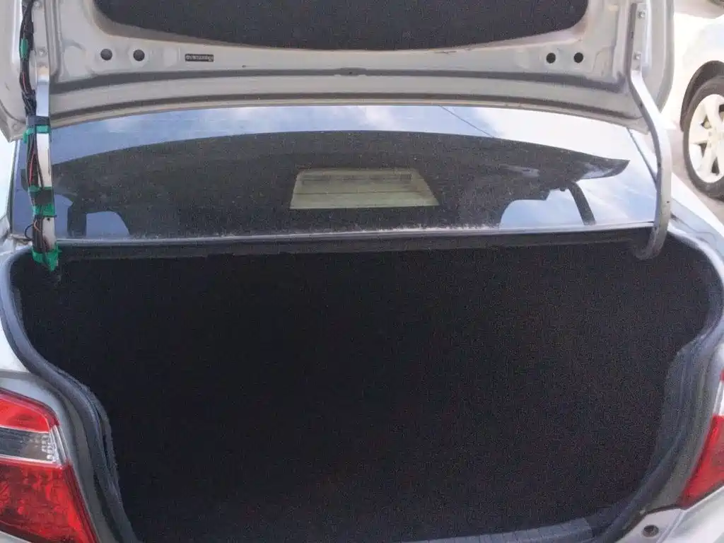 Toyota Vios 2015 — фото 15