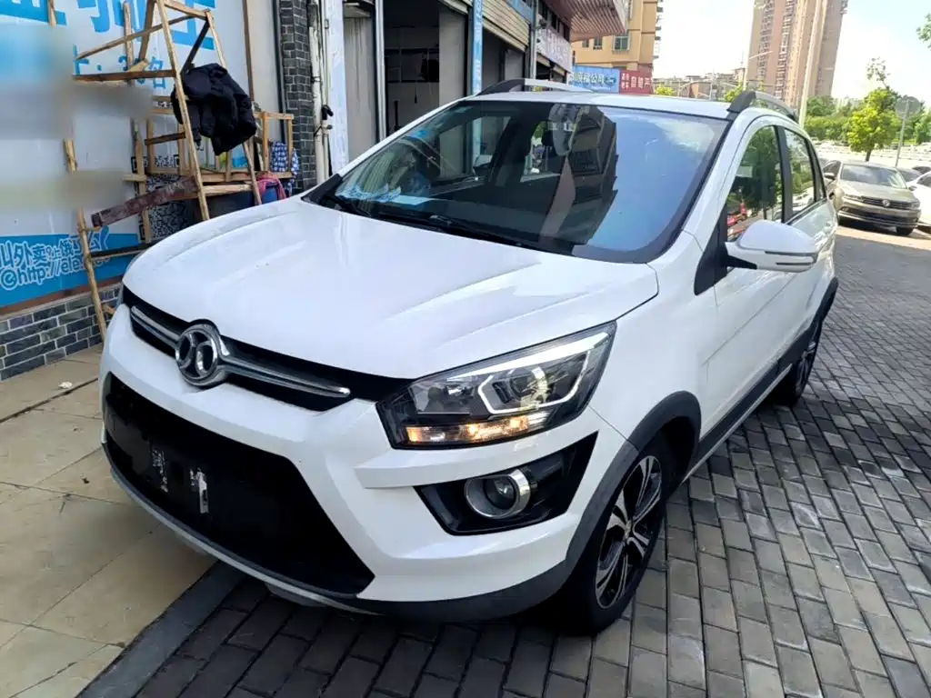 BAIC Senova X25 2017