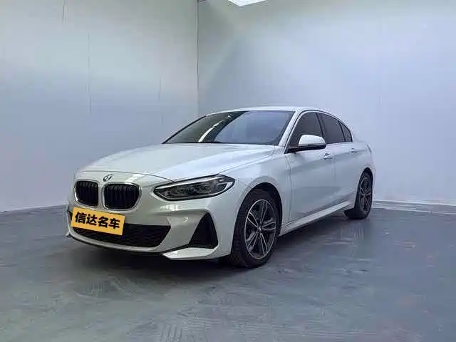 BMW 1 Series 2021
