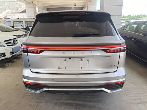Geely Xingyue L 2023