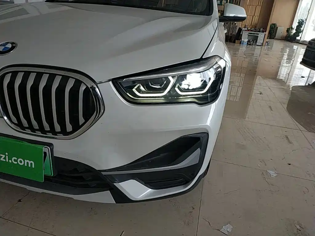 BMW X1 New Energy 2020 — фото 24