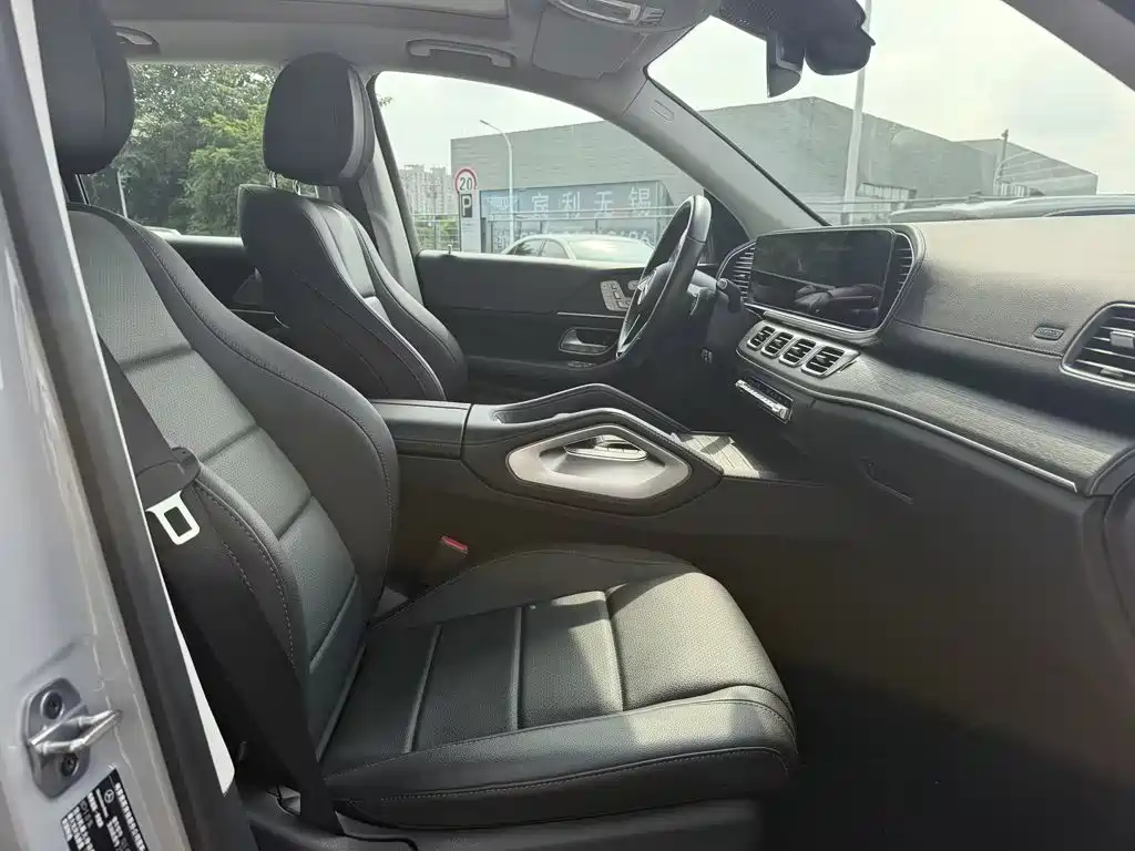 Mercedes-Benz GLE 2023 — фото 10