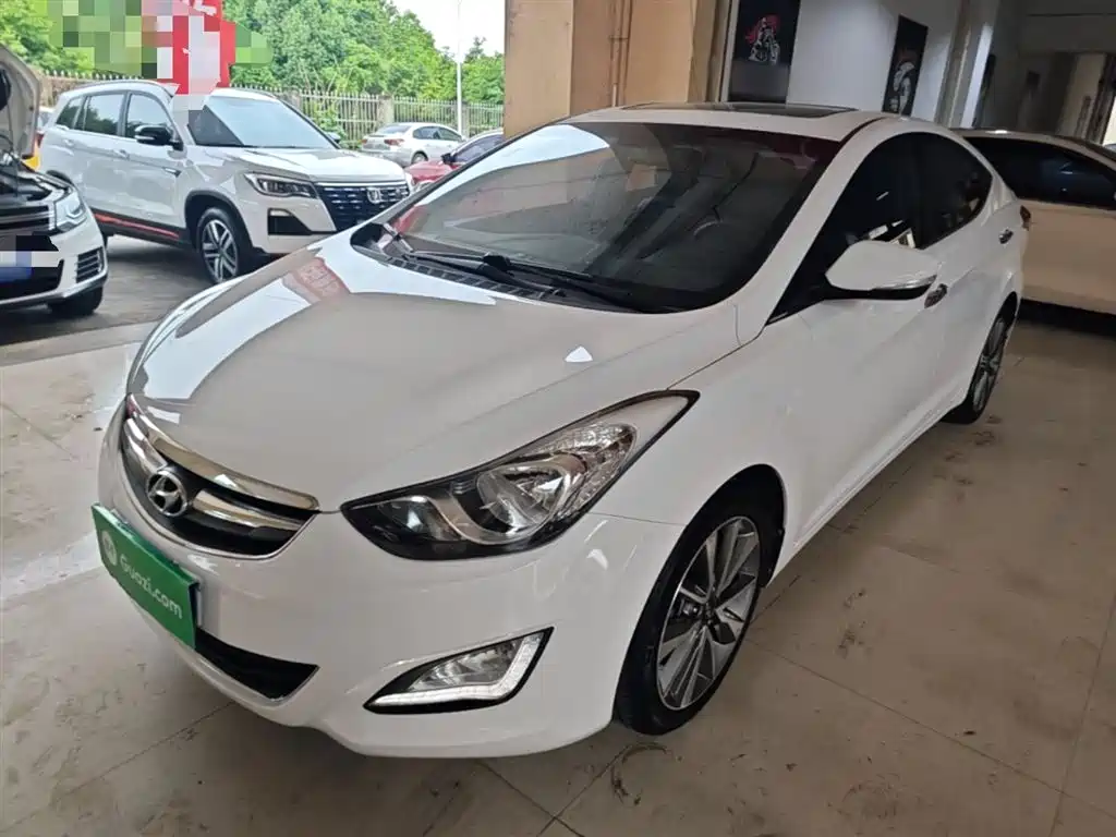 Hyundai Elantra Langdong 2015 — фото 1