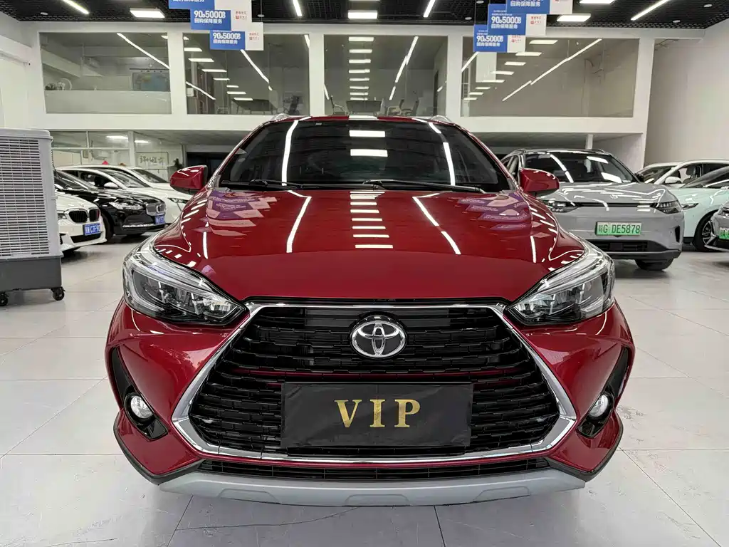 Toyota Yaris L 2022